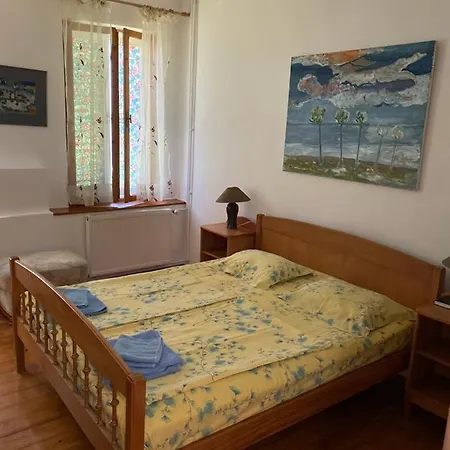 Casa Ad-ella Guest house