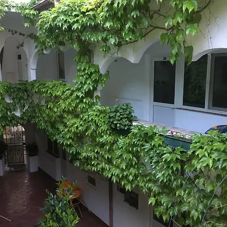 Casa Ad-ella Guest house 3*